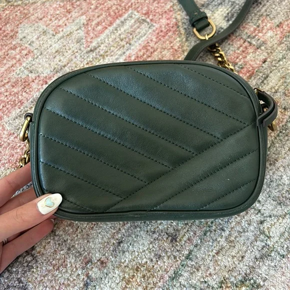 Tory Burch Kira Chevron Small Camera Bag - Picture 3 of 7